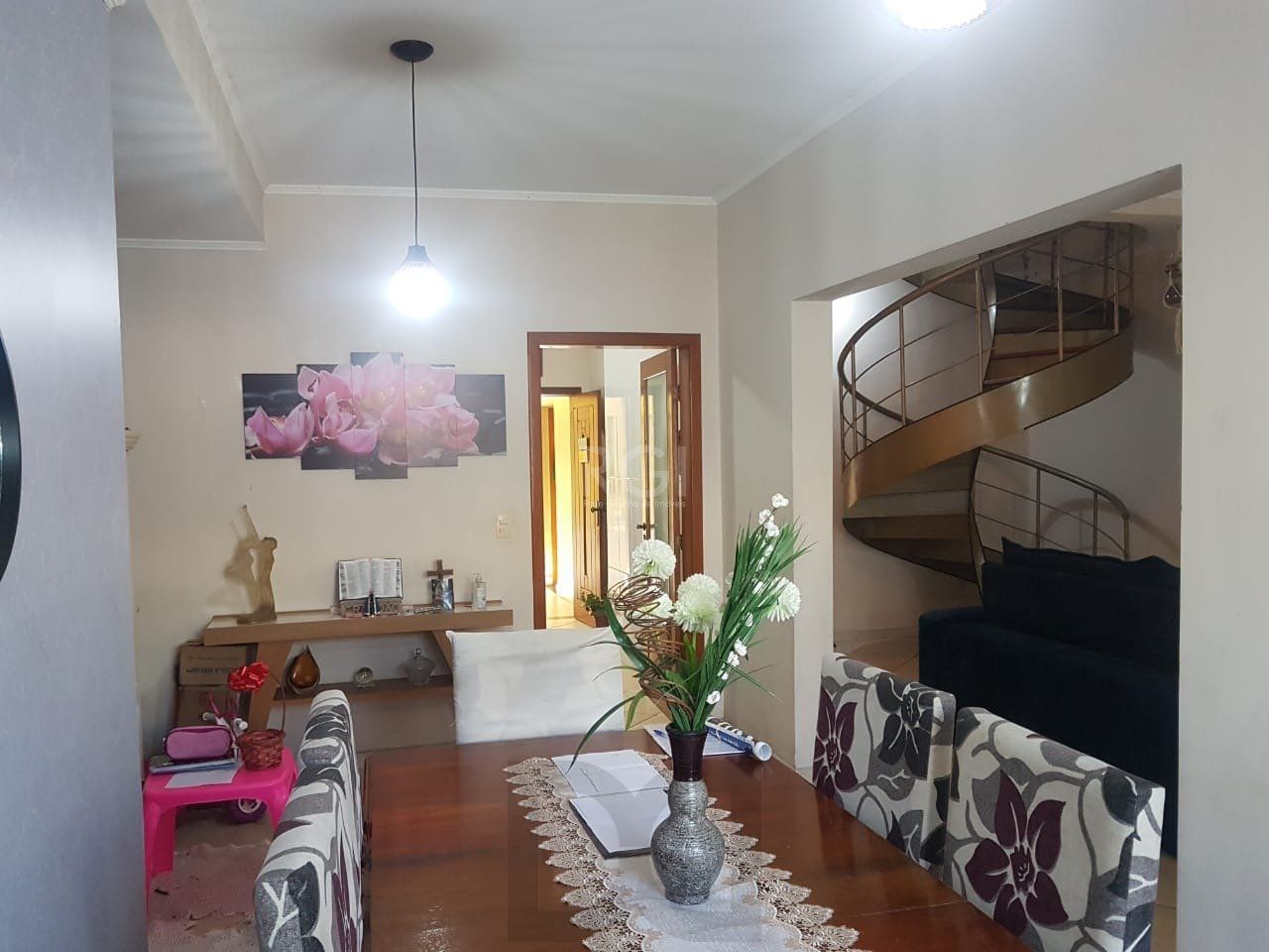 Casa para Venda - 300m², 4 dormitórios, sendo 1 suites, 2 vagas - Glória — foto 5