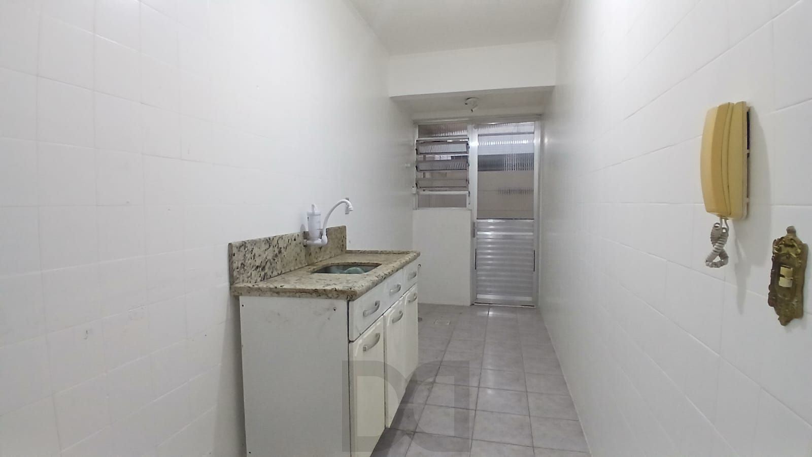Apartamento de 02 dormitórios no bairro Jardim Botânico. — foto 9
