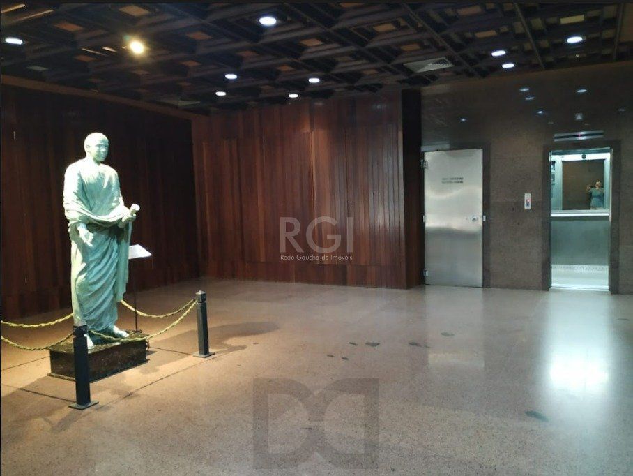 SALA COMERCIAL NO CENTRO HISTÓRICO — foto 40