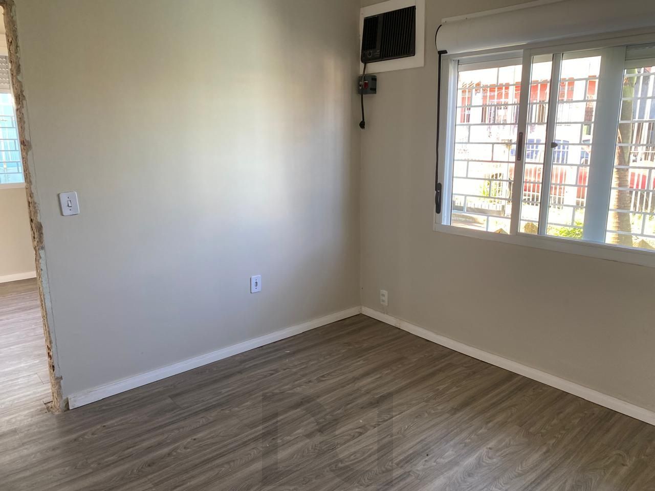 Casa de 2 dormitórios no bairro Santa Tereza — foto 2