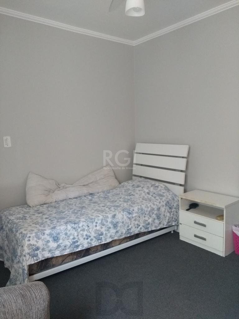 Casa para Venda - 249.86m², 3 dormitórios, sendo 1 suites, 4 vagas - Medianeira — foto 26