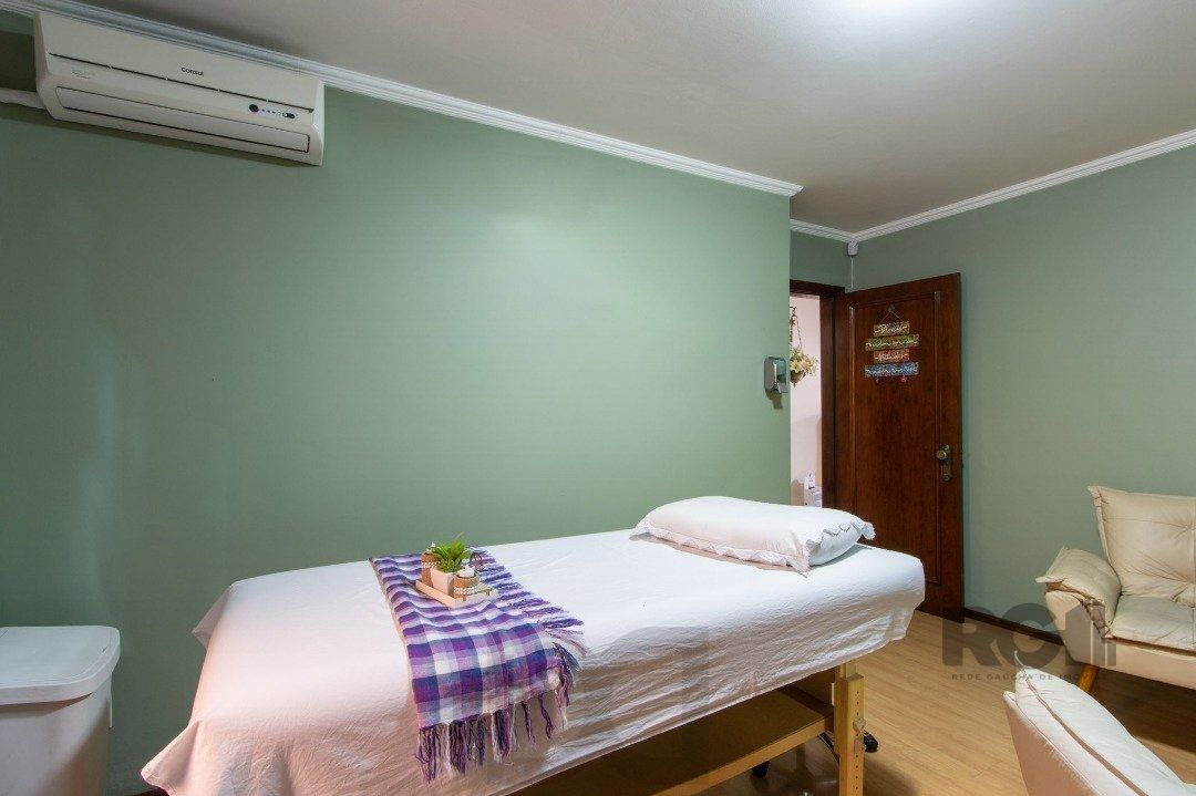 Casa com 07 dormitórios, no bairro Santana, à venda — foto 17