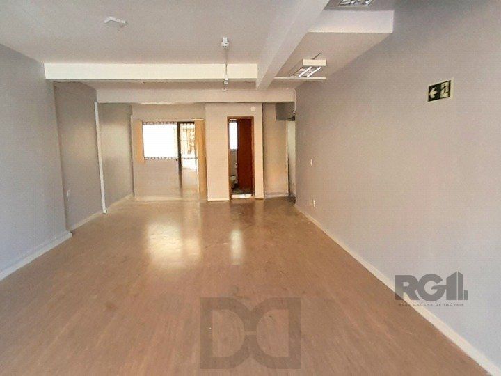 Sala comercial, no bairro Auxiliadora, à venda — foto 3