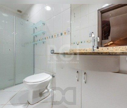 Casa para Venda - 225.43m², 3 dormitórios, sendo 1 suites, 2 vagas - Guarujá — foto 15