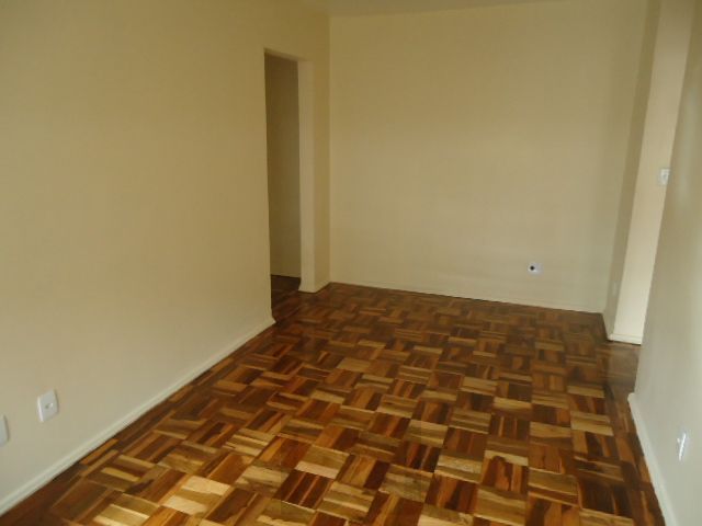 Apto de 01 dormitório, com vaga de garagem e elevador — foto 10