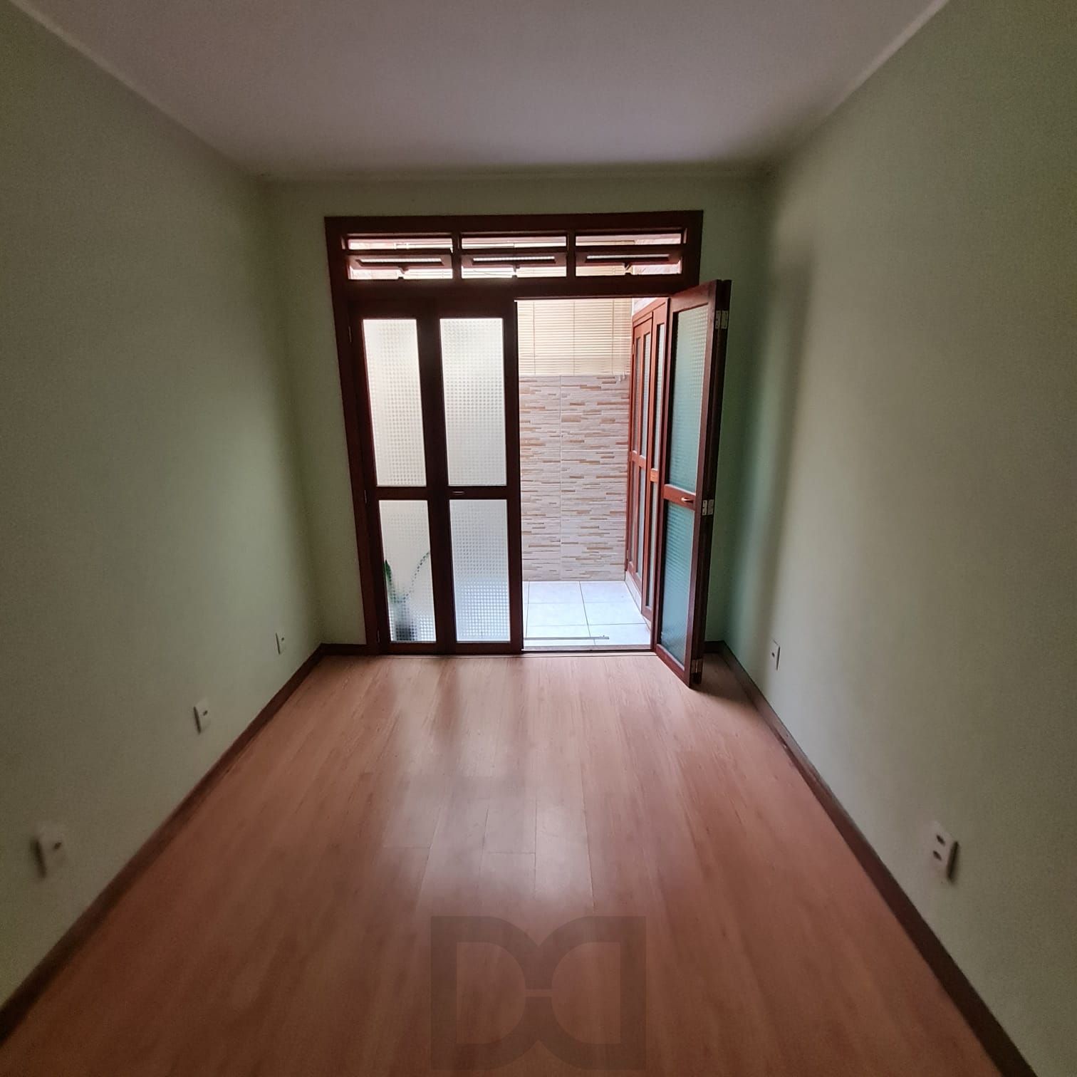 APTO TÉRREO COM PÁTIO — foto 22