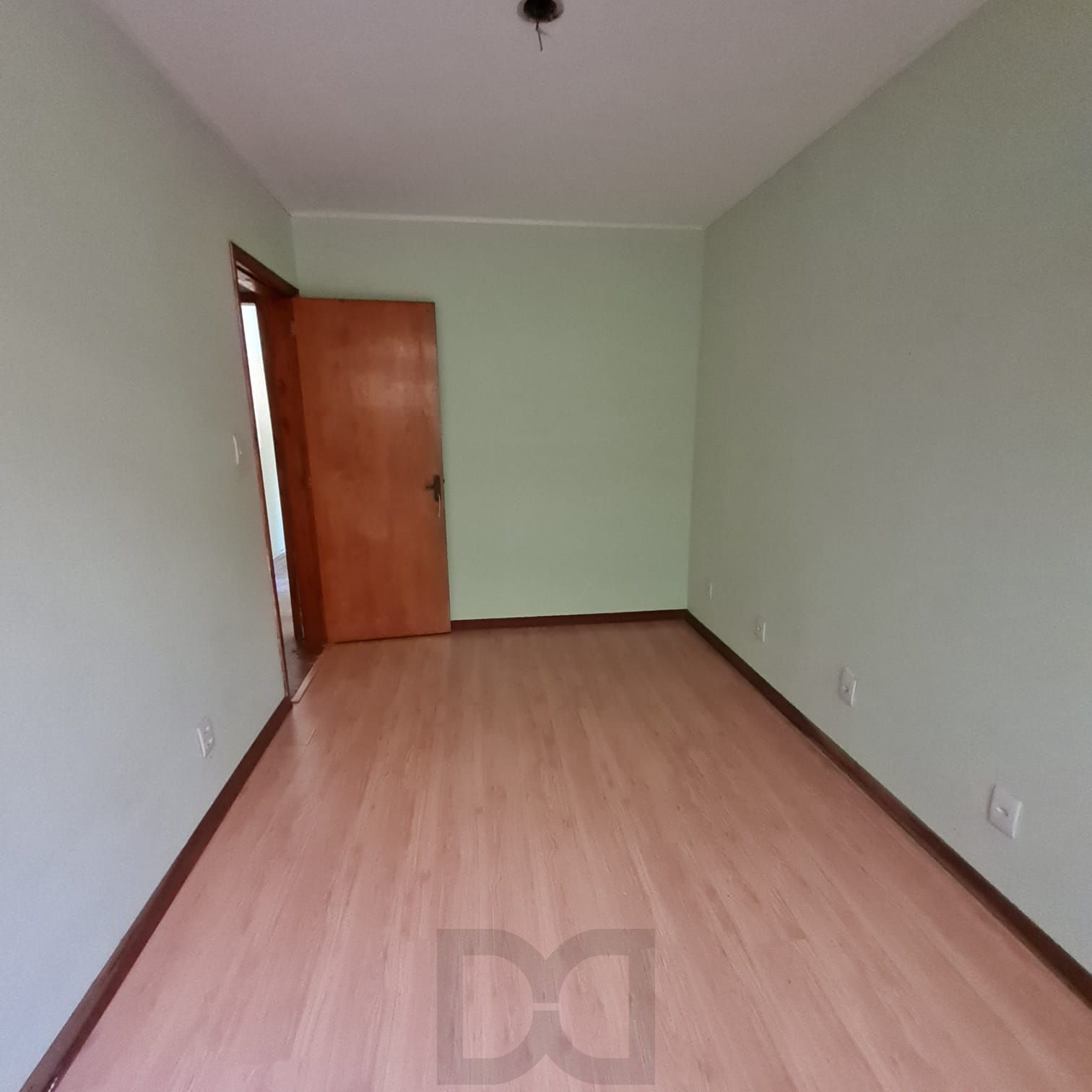APTO TÉRREO COM PÁTIO — foto 21
