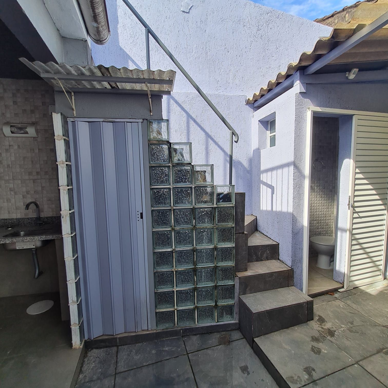 DEPÓSITO - ESCADA AC. TERRAÇO