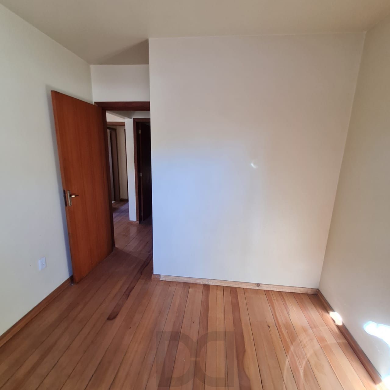 Casa 4 dormitórios no bairro Medianeira — foto 19