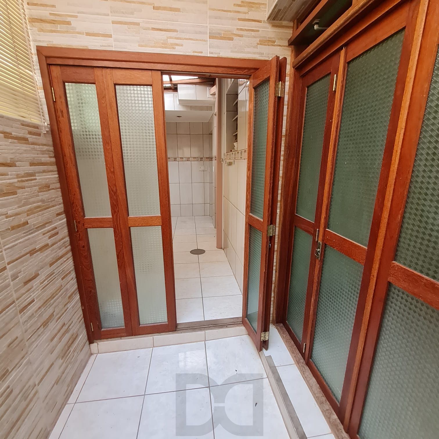 APTO TÉRREO COM PÁTIO — foto 13