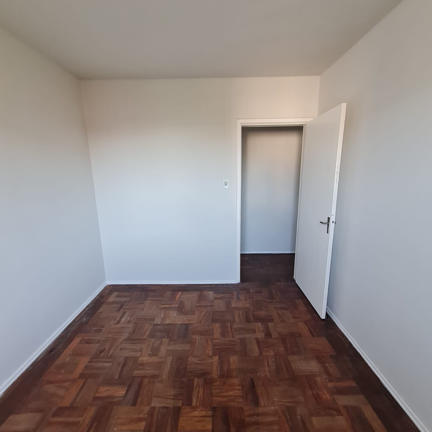 QUARTO CASAL