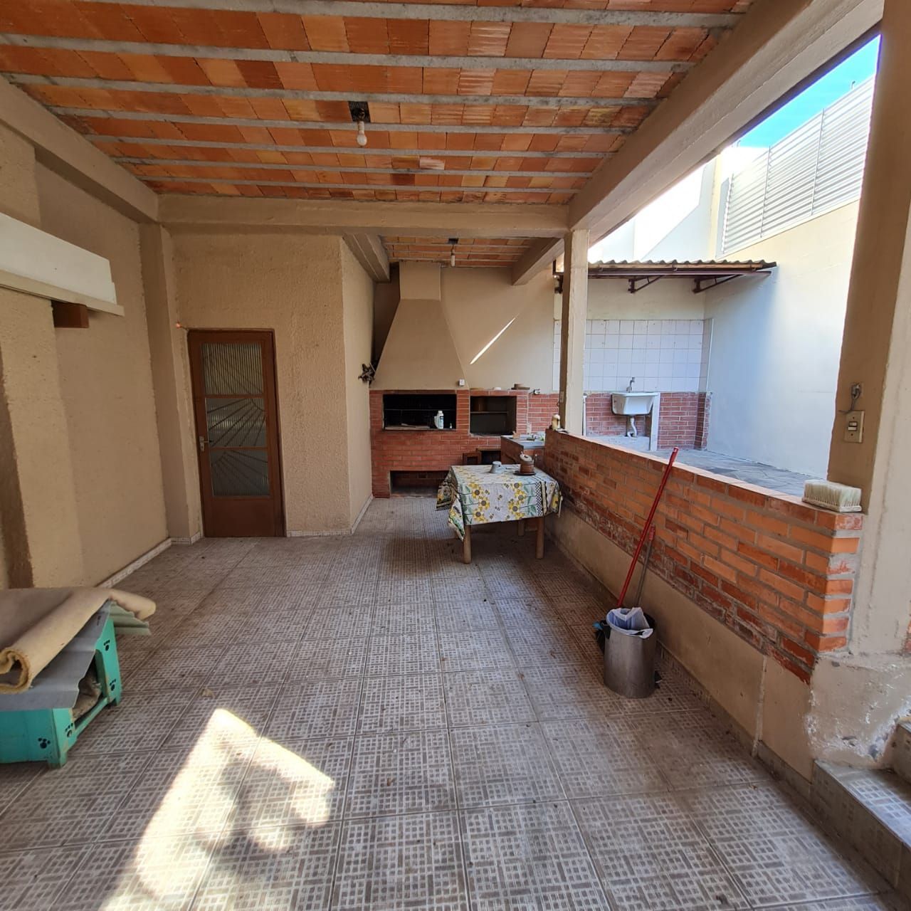 Casa 4 dormitórios no bairro Medianeira — foto 39