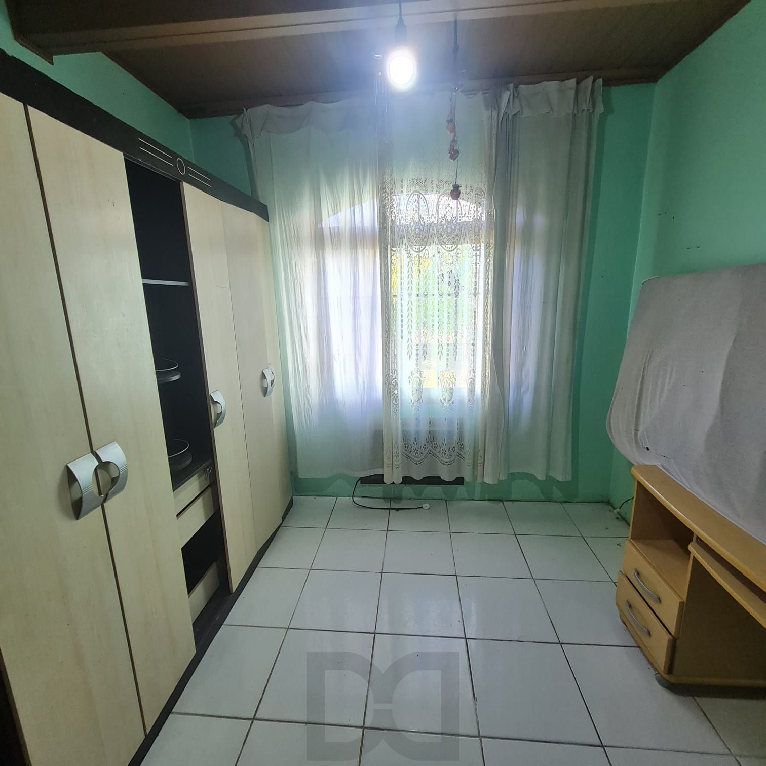 QUARTO SOLTEIRO