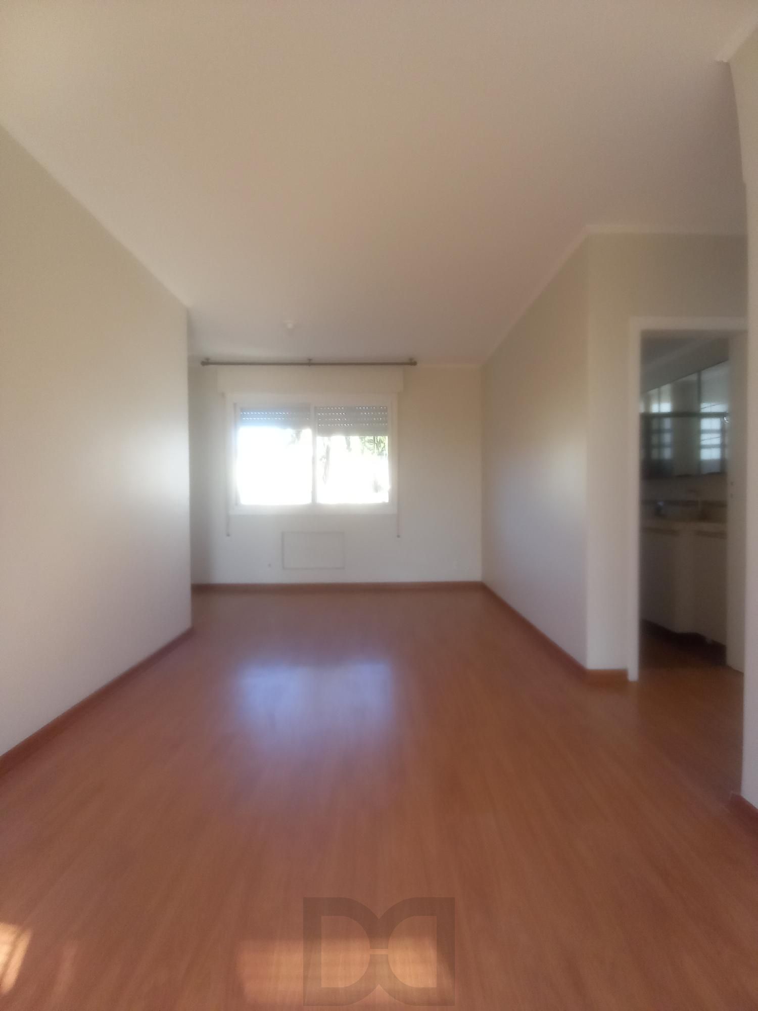 APTO DESOCUPADO COM VAGA GARAGEM — foto 8