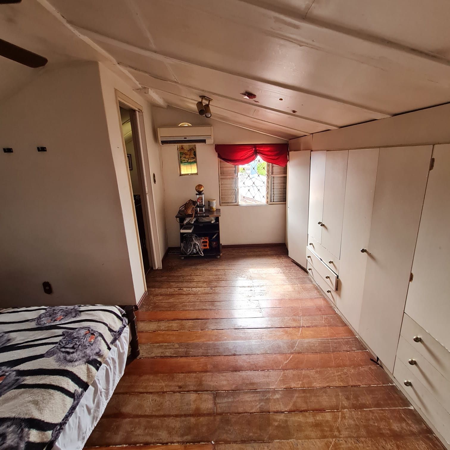 CASA ALVENARIA PRÓXIMO PARTENON TÊNIS CLUBE — foto 18