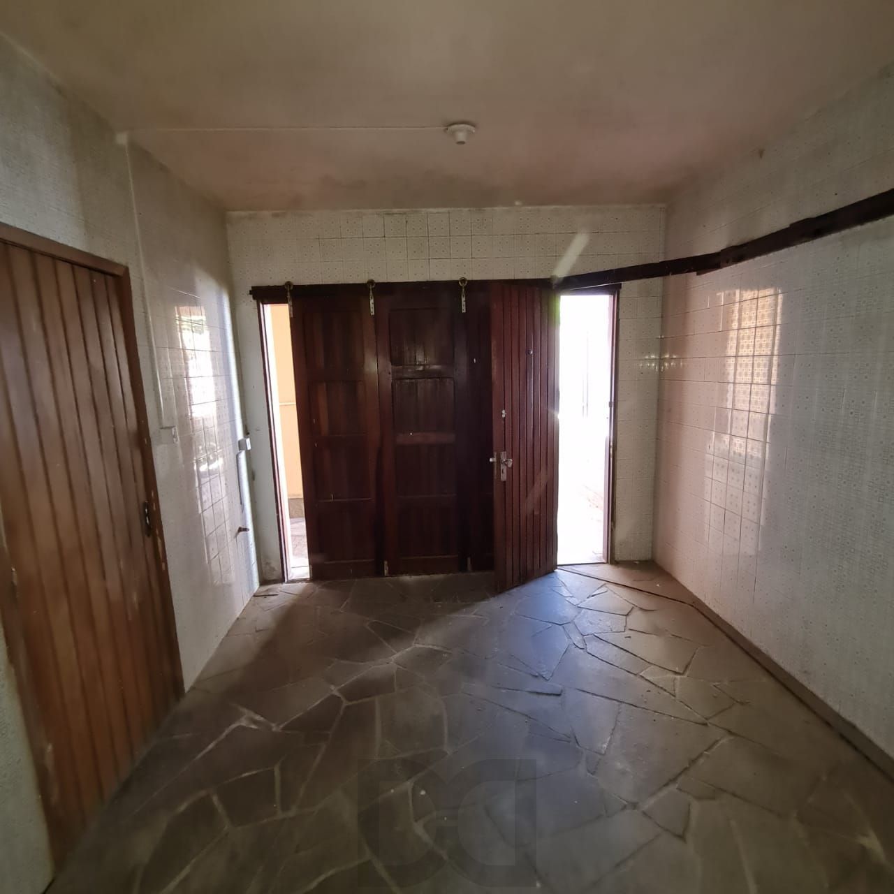 CASA PRÓXIMO PUC/RS E TERCEIRA PERIMETRAL — foto 34