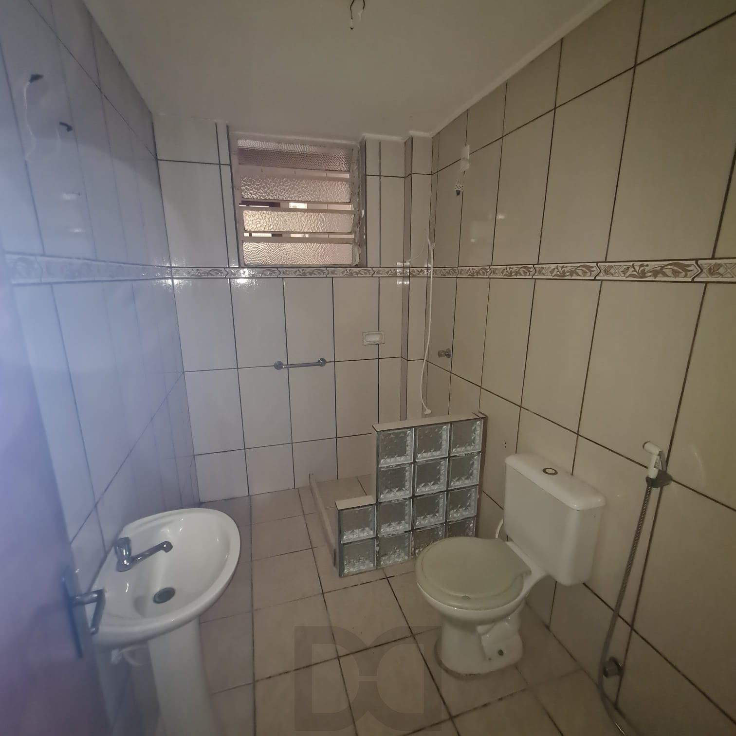 APTO TÉRREO COM PÁTIO — foto 16