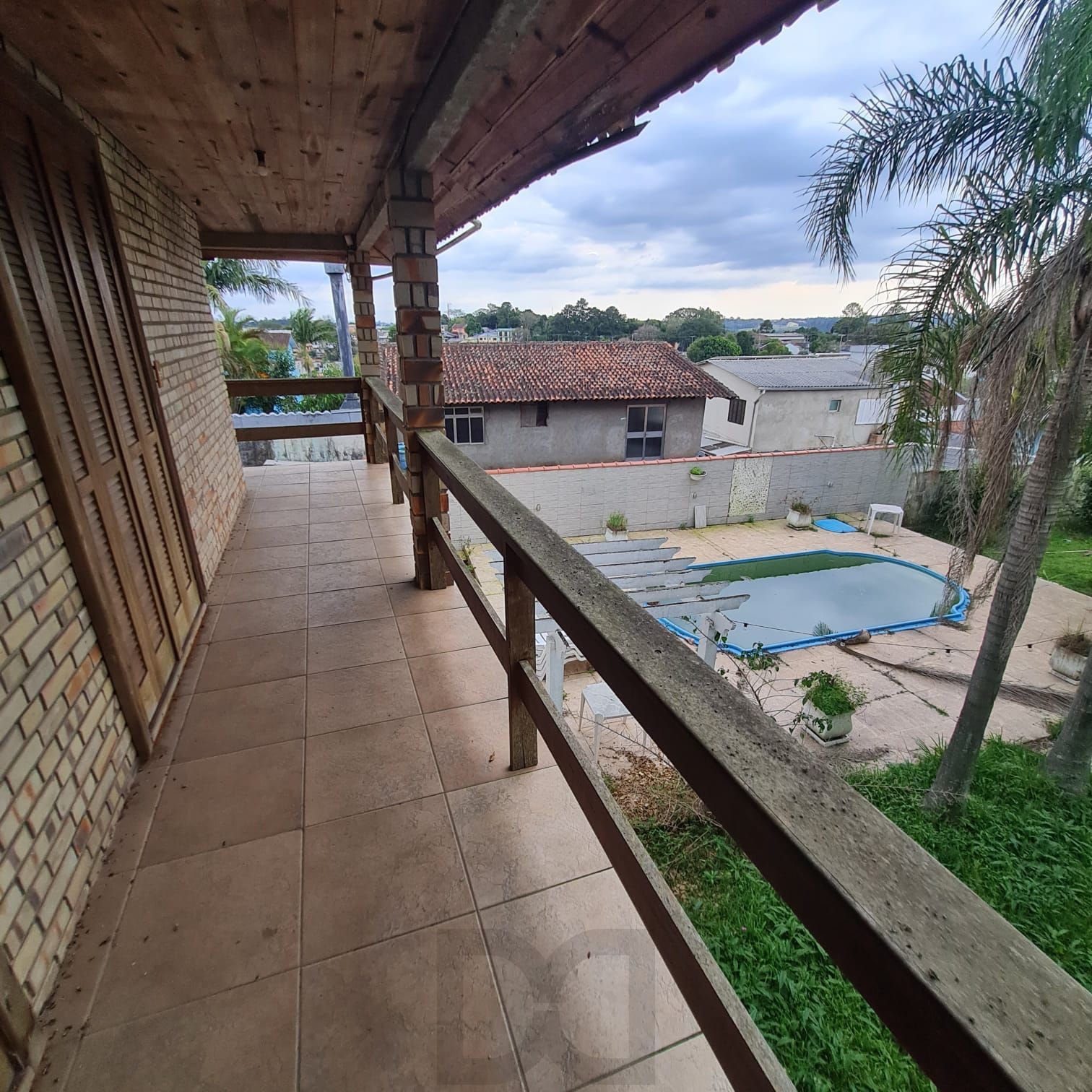 SACADA LATERAL