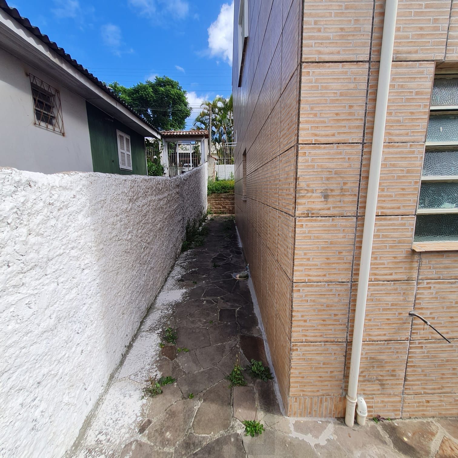 CASA 04 DORMITÓRIOS — foto 26