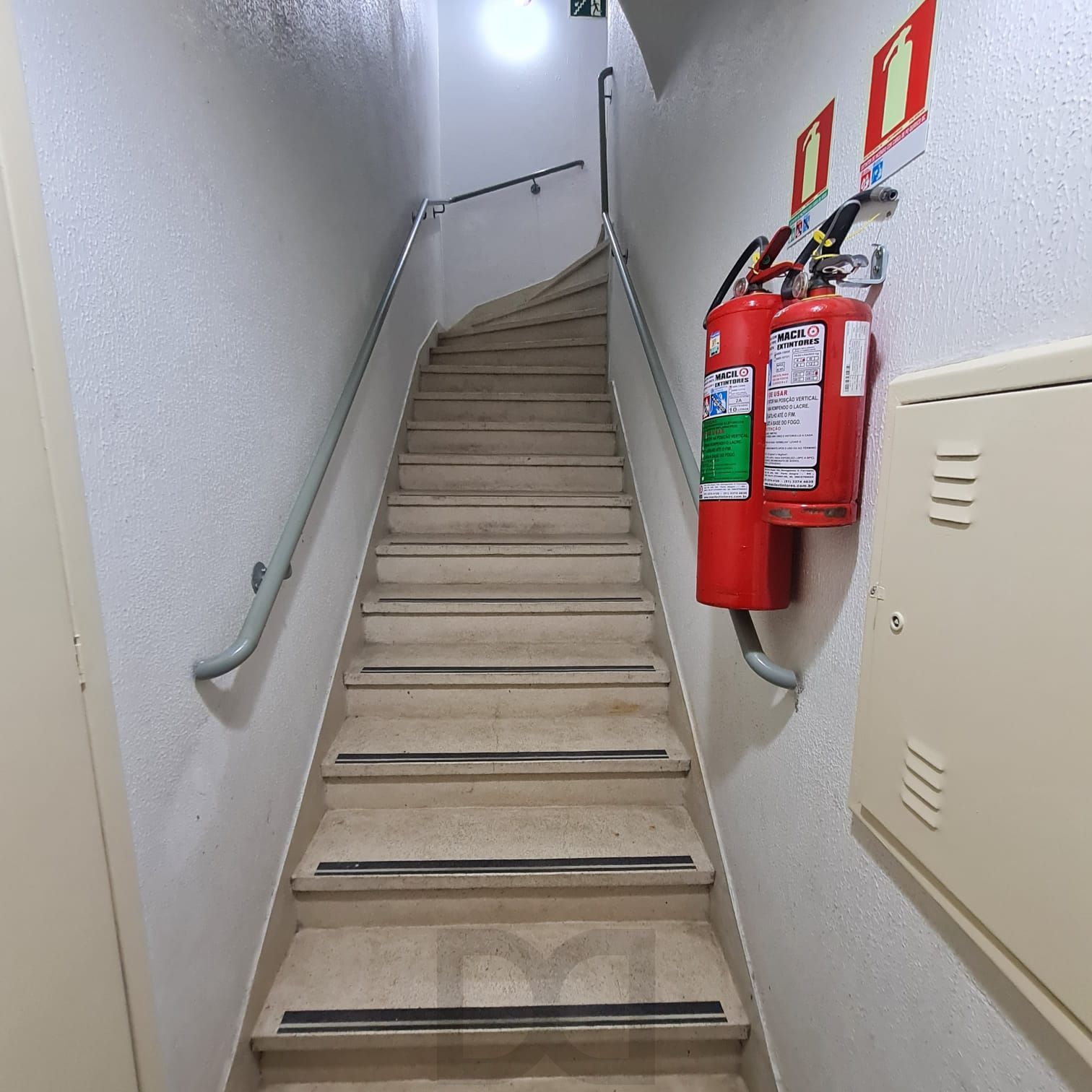 Apto com 01 quarto próximo ao Parque Farroupilha e Bar Opinião — foto 1