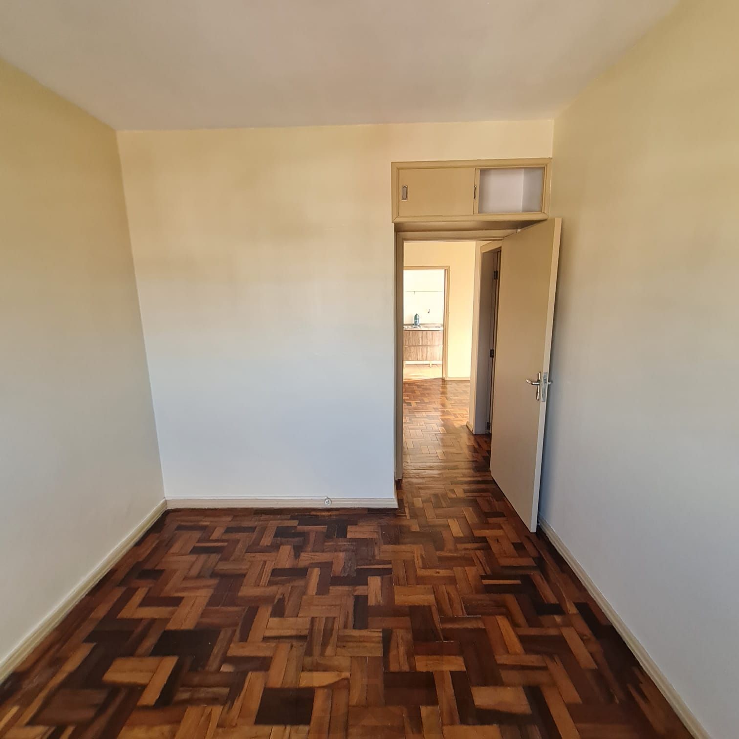 QUARTO SOLTEIRO