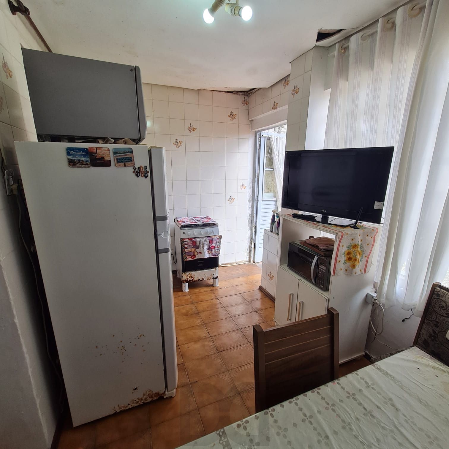 CASA ALVENARIA PRÓXIMO PARTENON TÊNIS CLUBE — foto 9