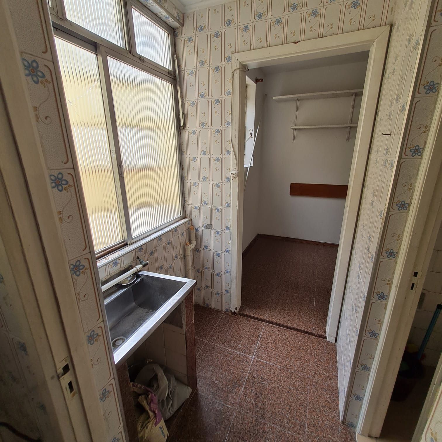 APTO 2 DORMITÓRIOS COM DEPENDÊNCIA EMPREGADA — foto 14