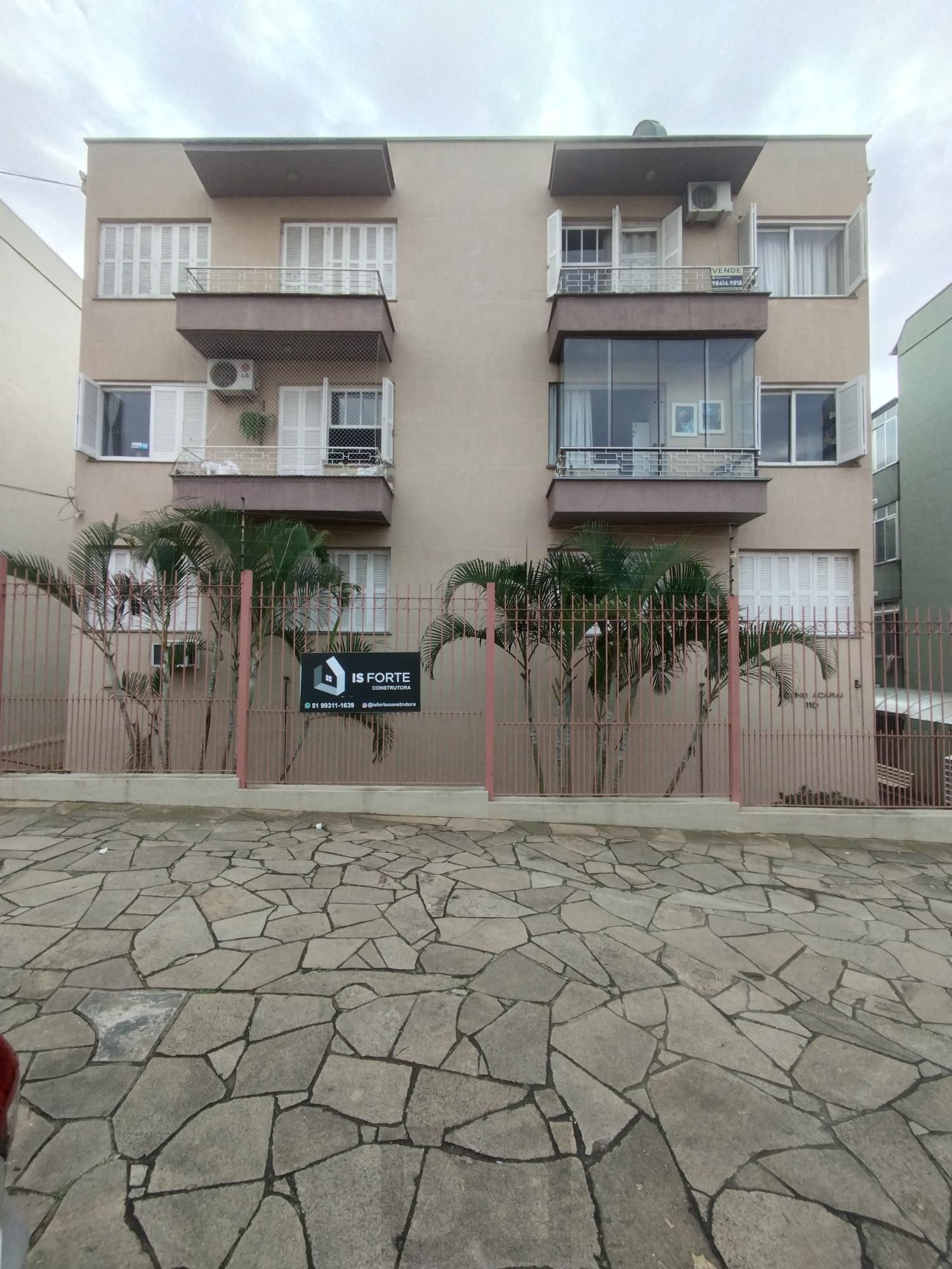 APTO 02 DORMITÓRIOS COM SACADA — foto 1
