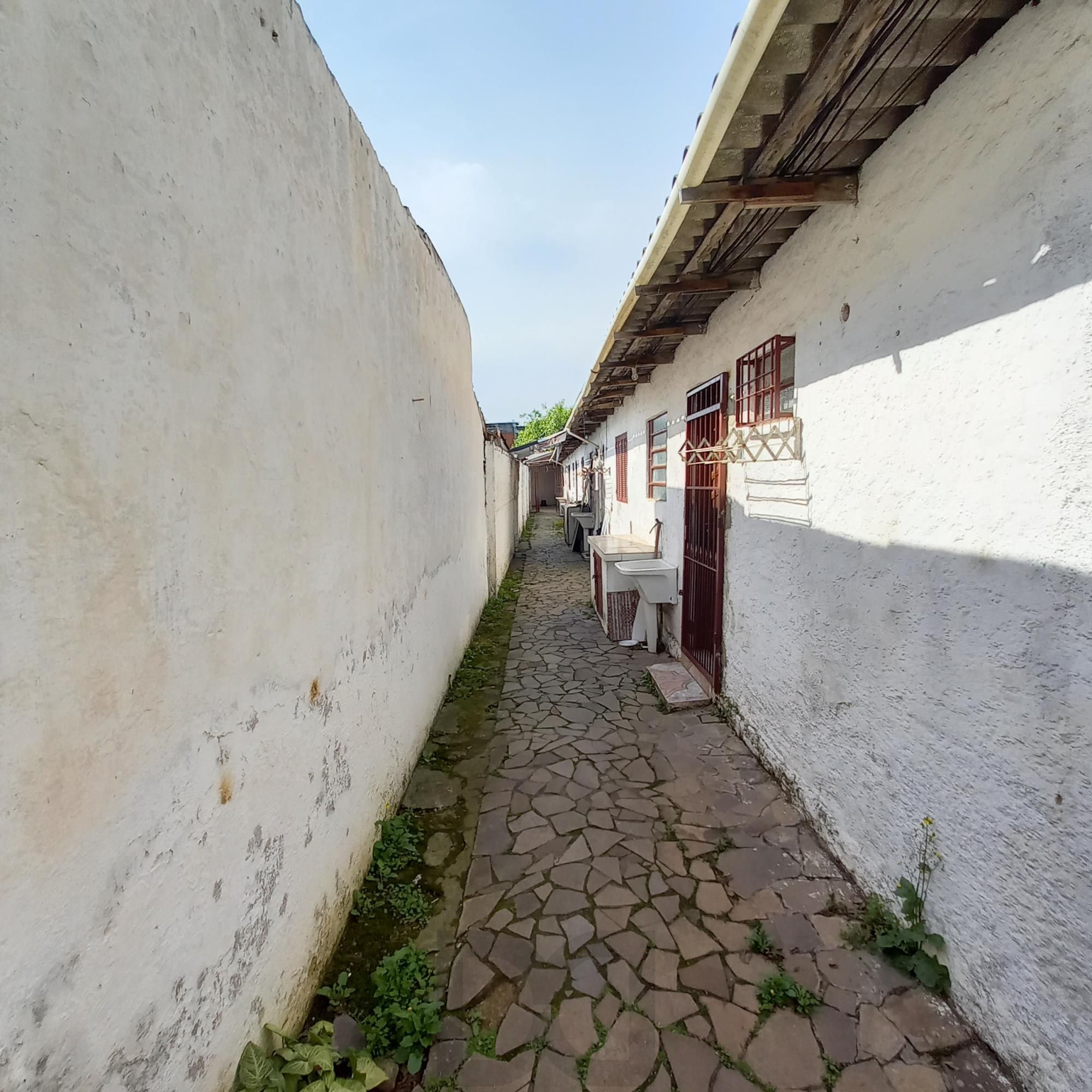 IMÓVEL PARA INVESTIDOR 5 CASAS LOCADAS — foto 3