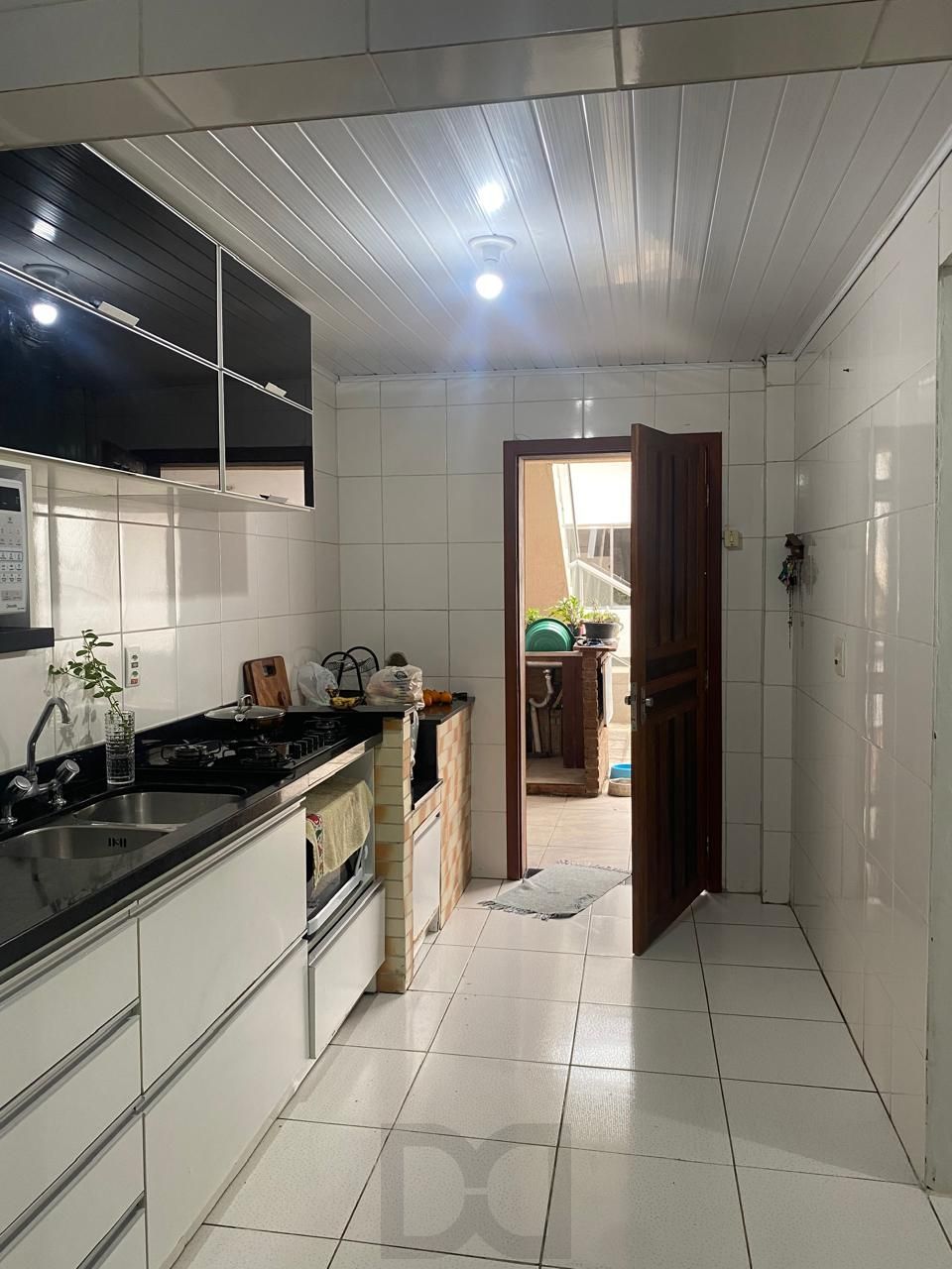 CASA PRÓXIMO PARTENON TÊNIS CLUBE — foto 8