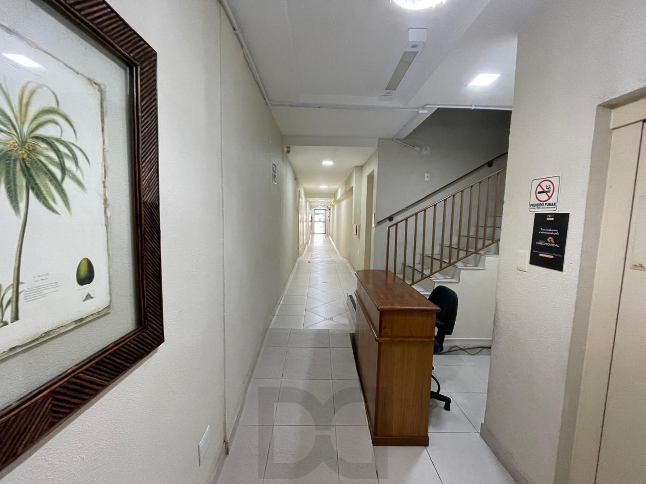 Sala Comercial com 59 m2 com terraço fechado — foto 28