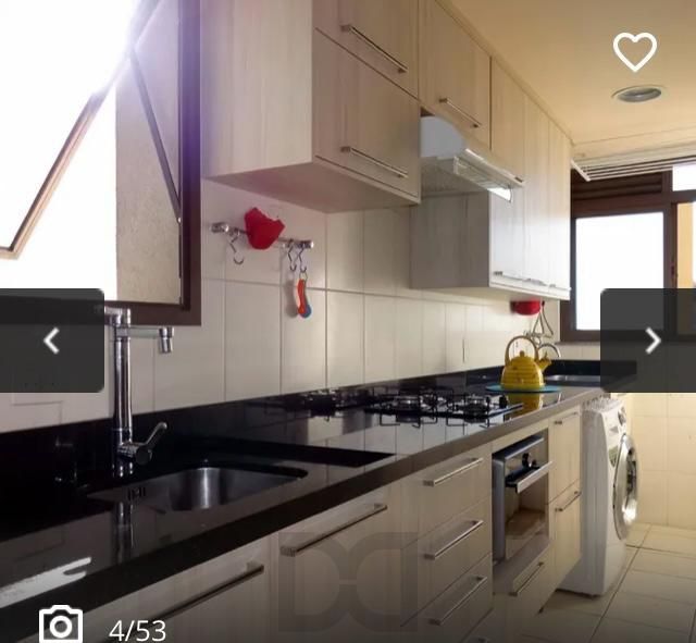 Apartamento 2 dormitórios, 2 vagas, elevado Centro Histórico — foto 22