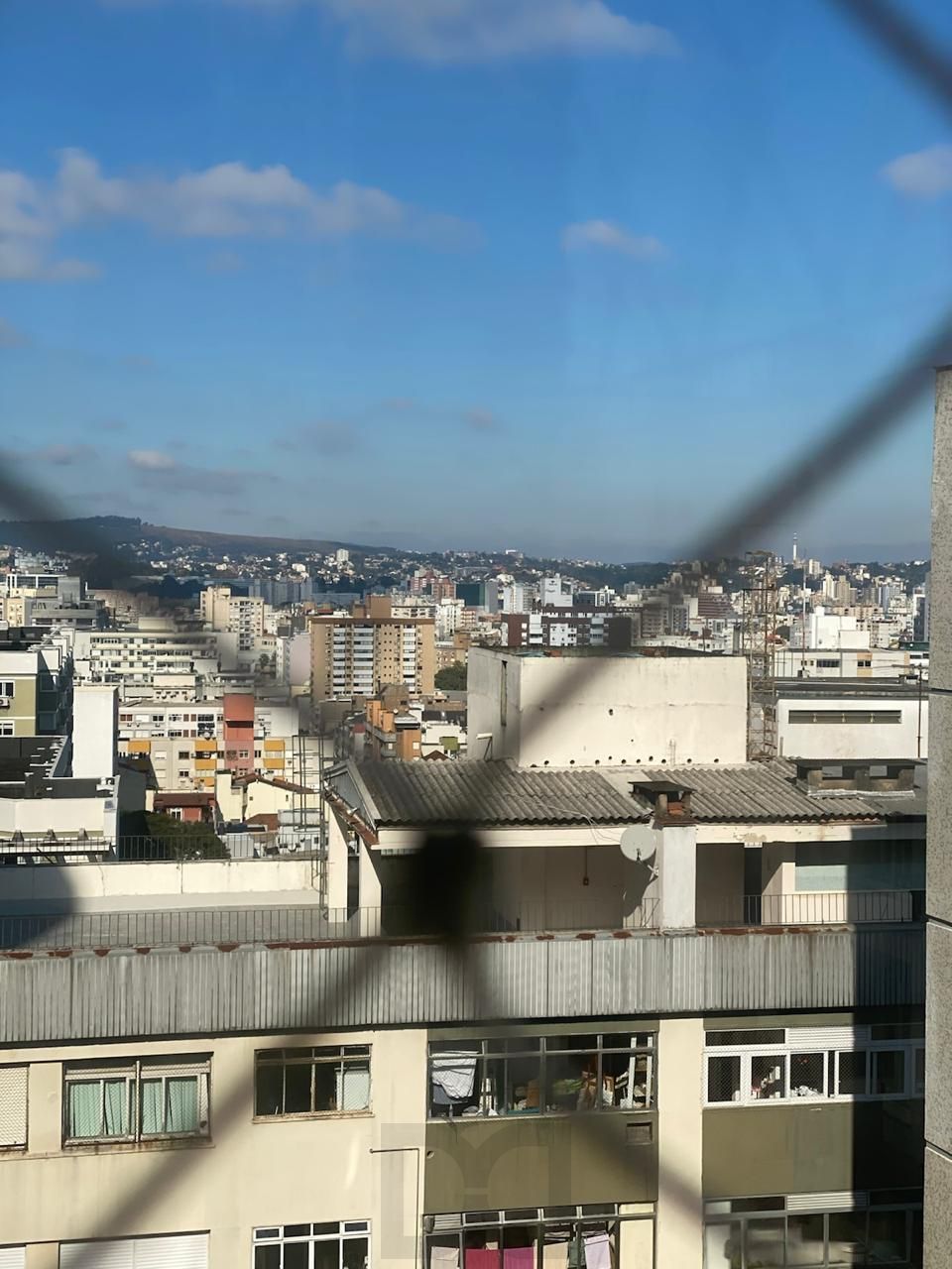 APARTAMENTO 2 DORMITÓRIOS, 2 SACADAS, GARAGEM. BAIRRO INDEPENDÊNCIA — foto 28