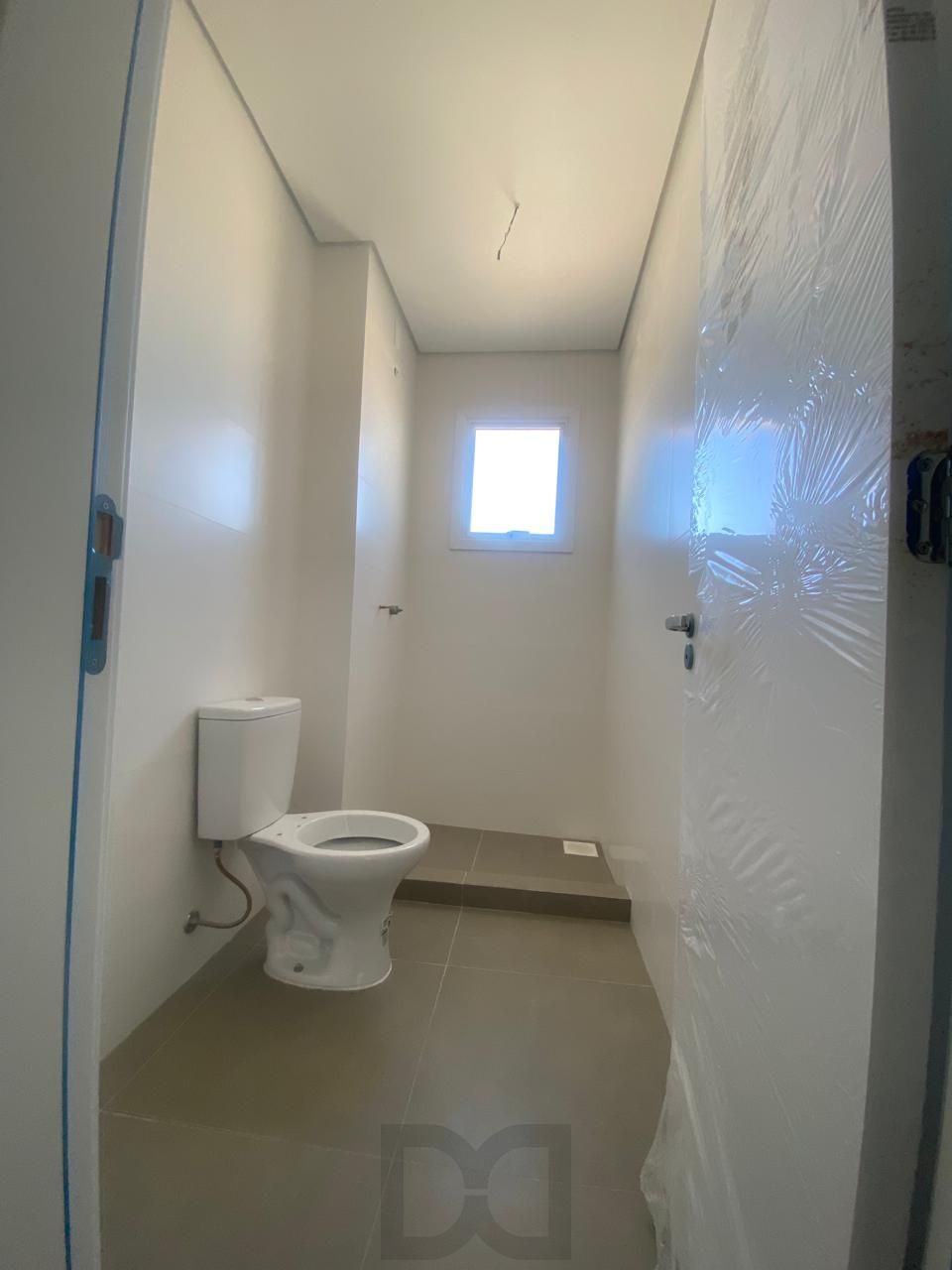 Apartamento a venda .Novo, 3 Dormitórios(suíte) no Bairro Jardim Botânico. — foto 43