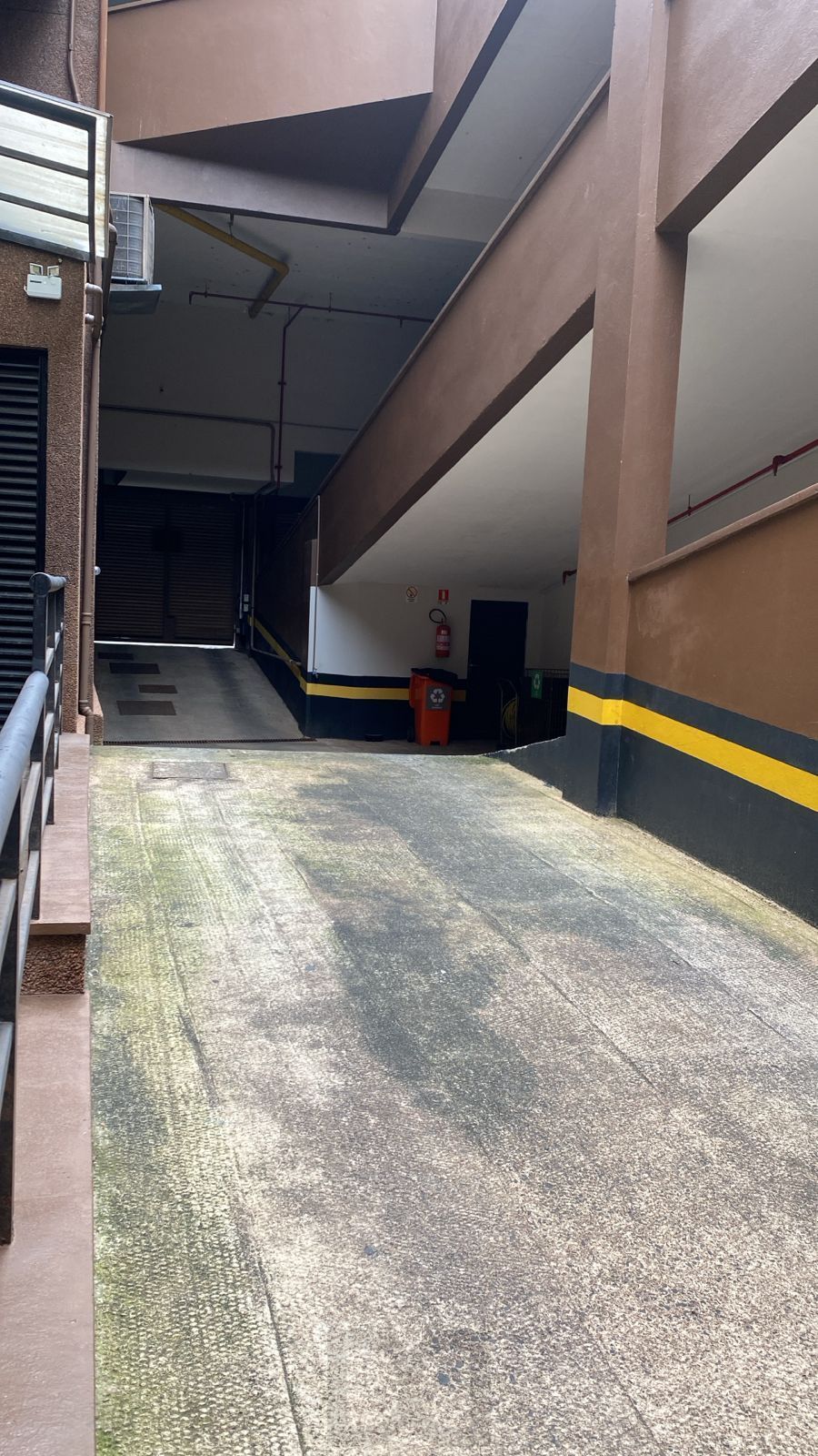 Entrada da garagem