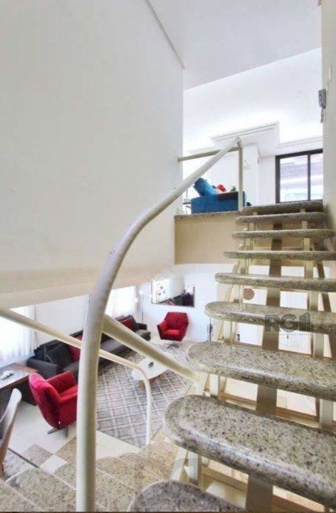 ESCADA EM GRANITO