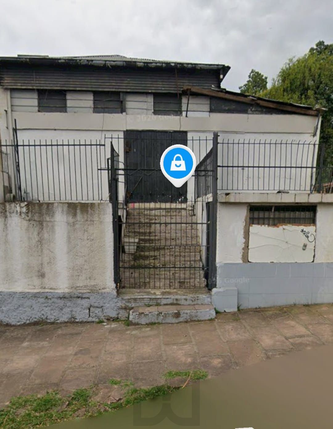 Terreno próprio para comércio — foto 1