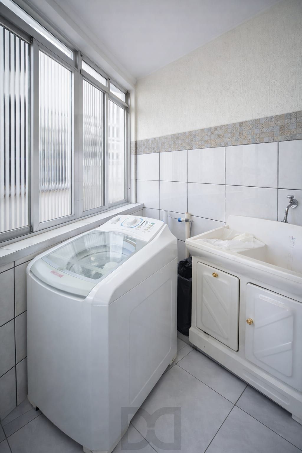 Apartamento a venda 3 Dormitórios , mobiliado no bairro São Geraldo. — foto 14