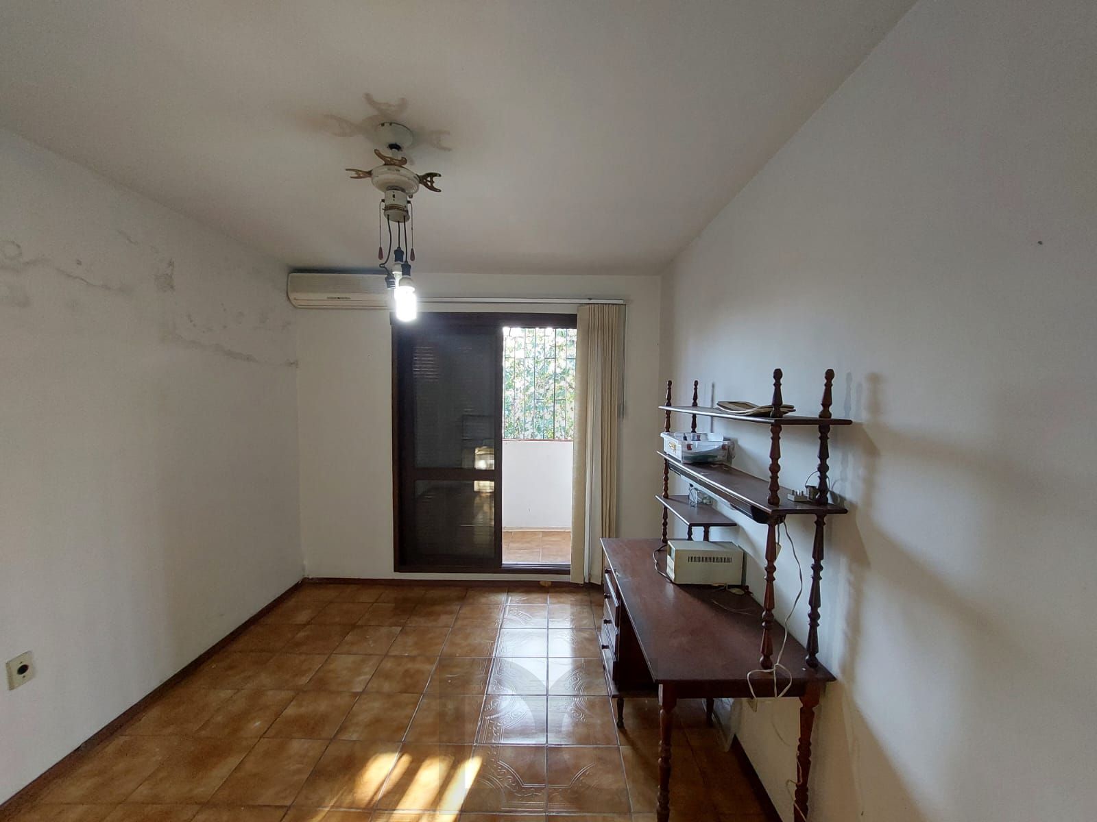 Casa a venda com 5 dormitórios no bairro Rio Branco. — foto 35