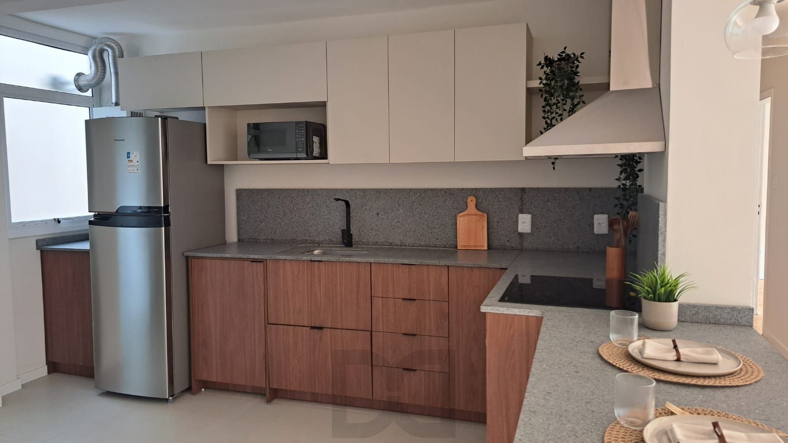Apartamento 2 dormit, suíte e vaga — foto 8