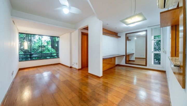 Apartamento à venda 2 dormitórios 1 suíte bairro Mont Serrat — foto 1