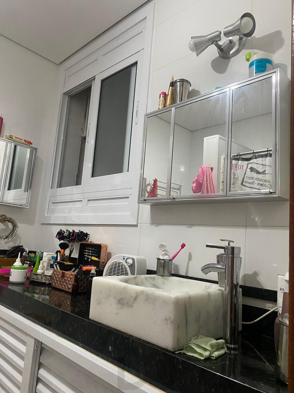 Banheiro suite 1