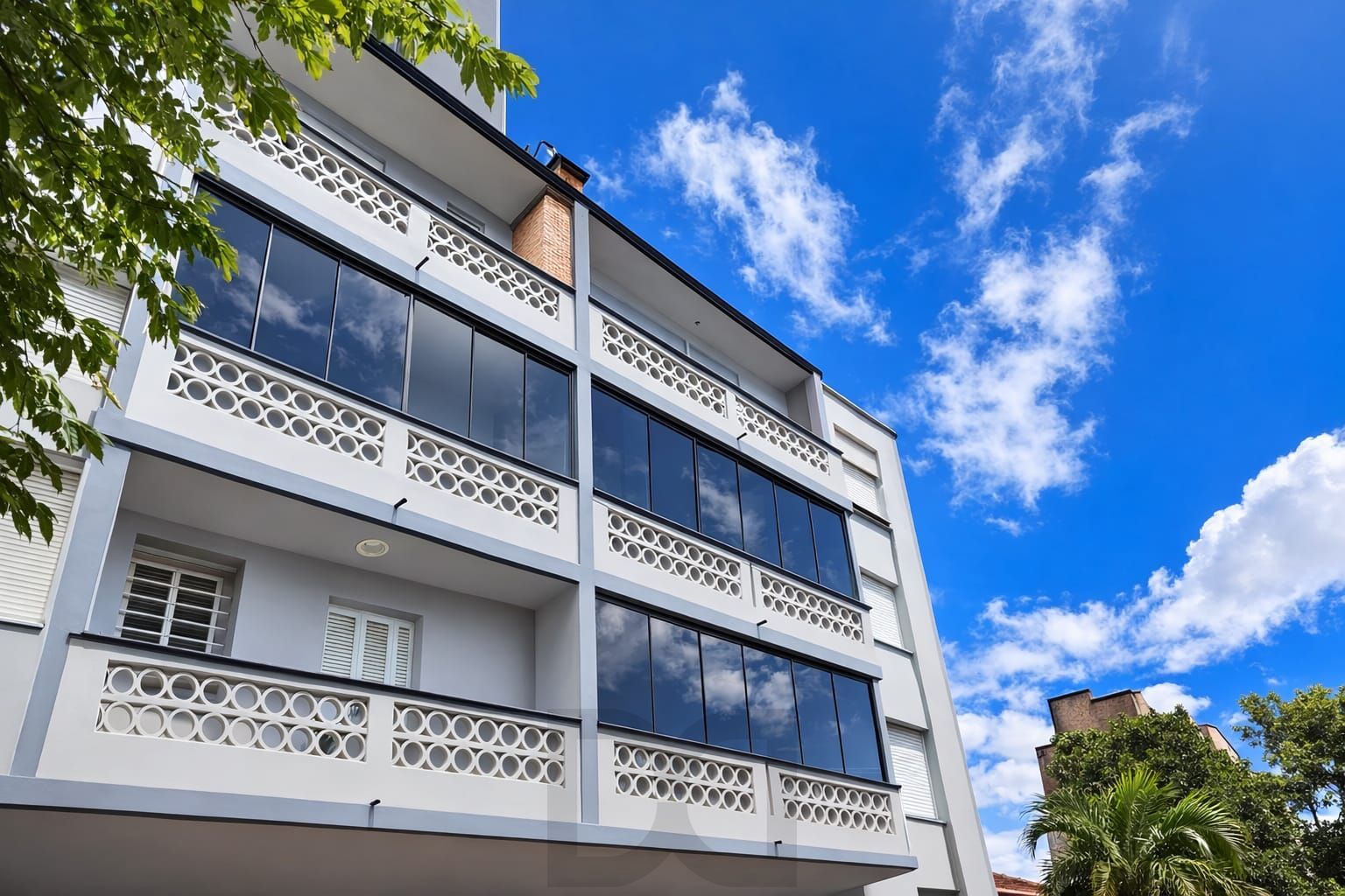 Apartamento a venda 3 Dormitórios , mobiliado no bairro São Geraldo. — foto 3