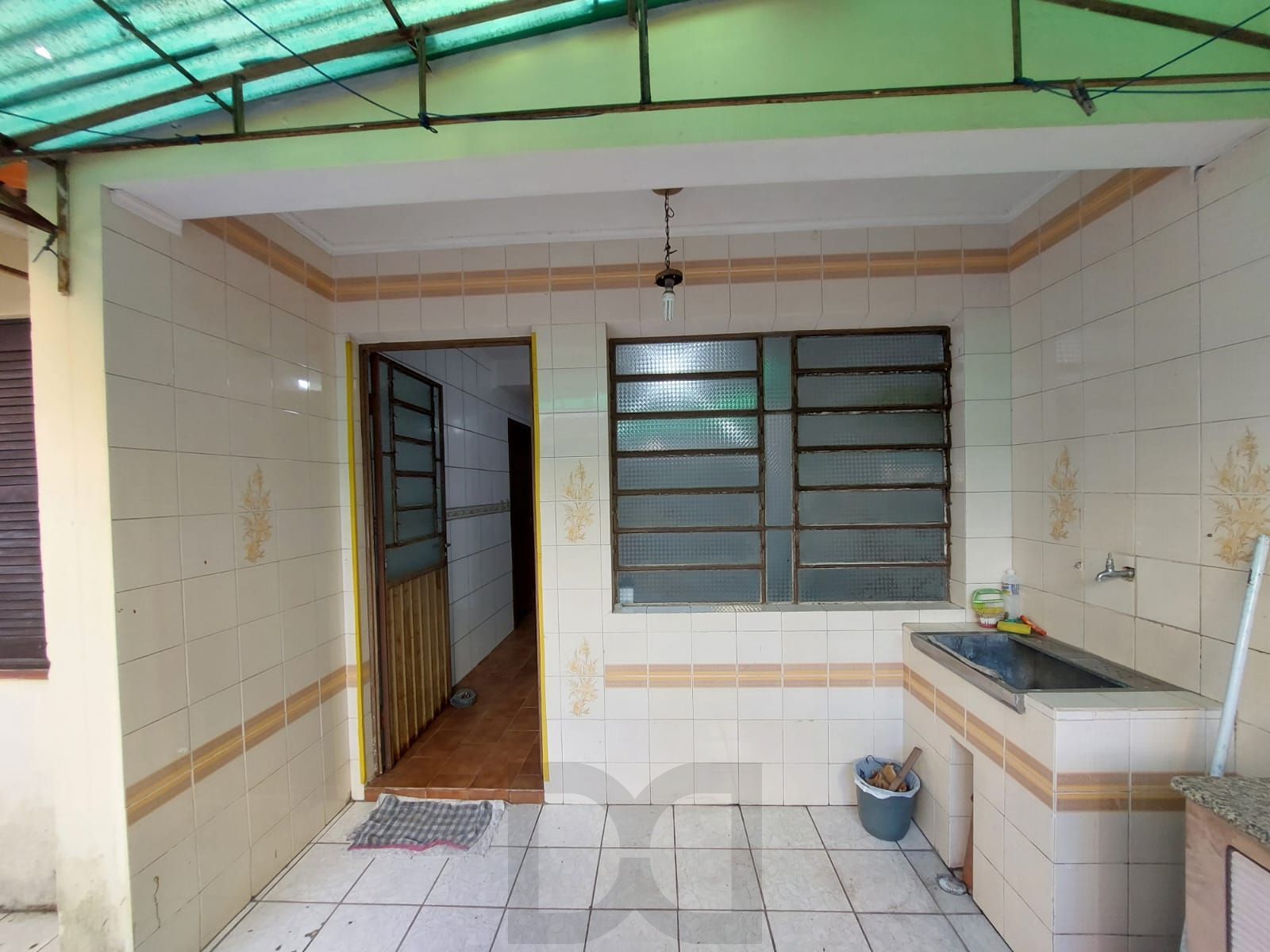 Casa a venda com 5 dormitórios no bairro Rio Branco. — foto 12