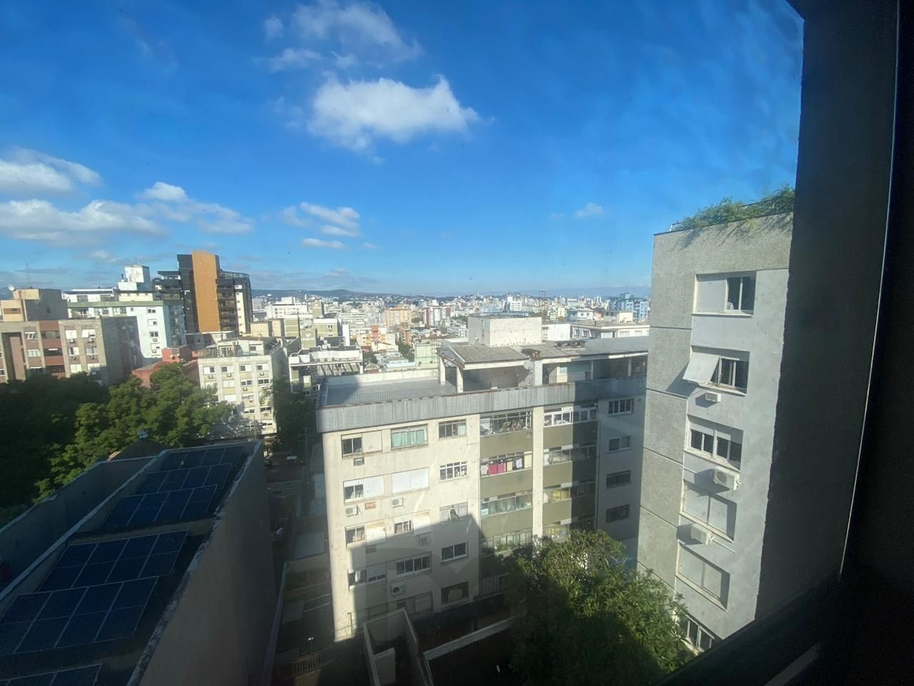 APARTAMENTO 2 DORMITÓRIOS, 2 SACADAS, GARAGEM. BAIRRO INDEPENDÊNCIA — foto 24
