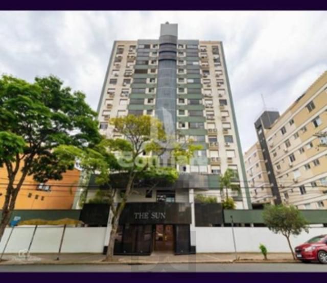 Apartamento 2 dormitórios, 2 vagas, elevado Centro Histórico — foto 2