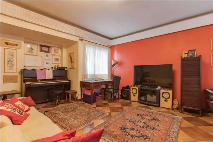 Apartamento Duplex com 3 dormitórios, churrasqueira, pátio no bairro Bom Fim! — foto 2