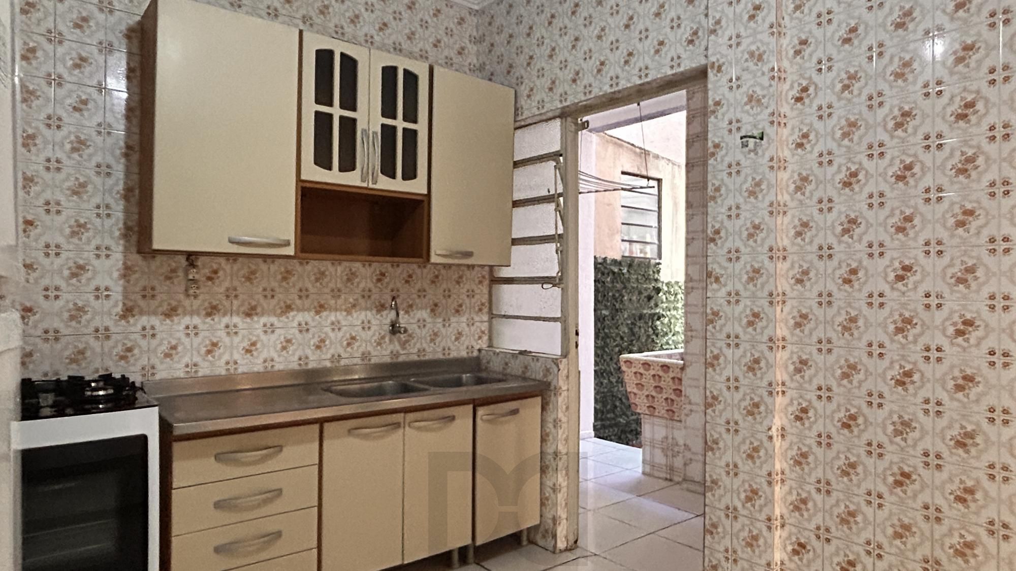 Apartamento 2 dormitórios com pátio — foto 13