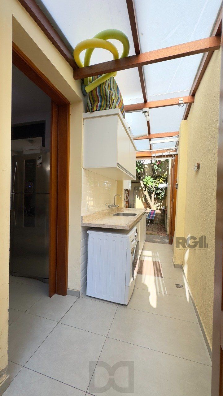 Apartamento garden semimobiliado de 2 dormitórios reformado no Bom Fim — foto 31
