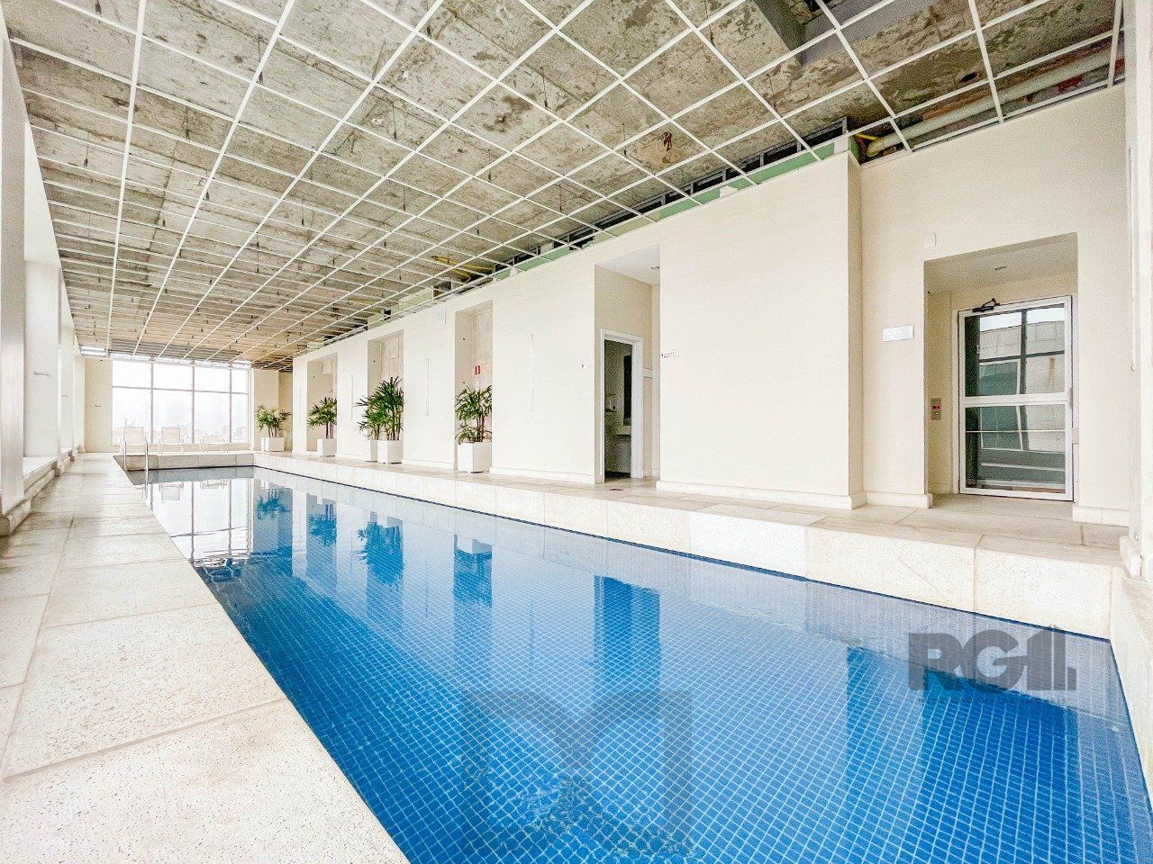 APARTAMENTO DE 38M² COM 1 DORMITÓRIO E 1 VAGA - BAIRRO PRAIA DE BELAS — foto 18